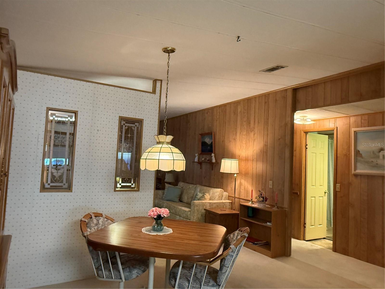 Image 6 of 58 For 6204 Knotty Pine Drive Se