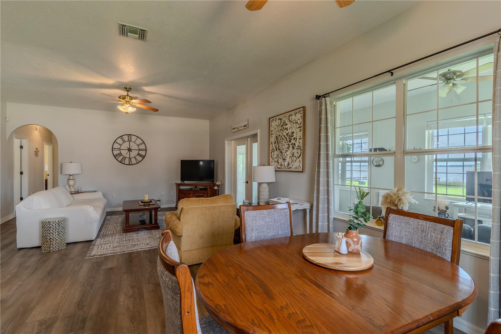 Image 12 of 46 For 851 Lake Reedy Boulevard