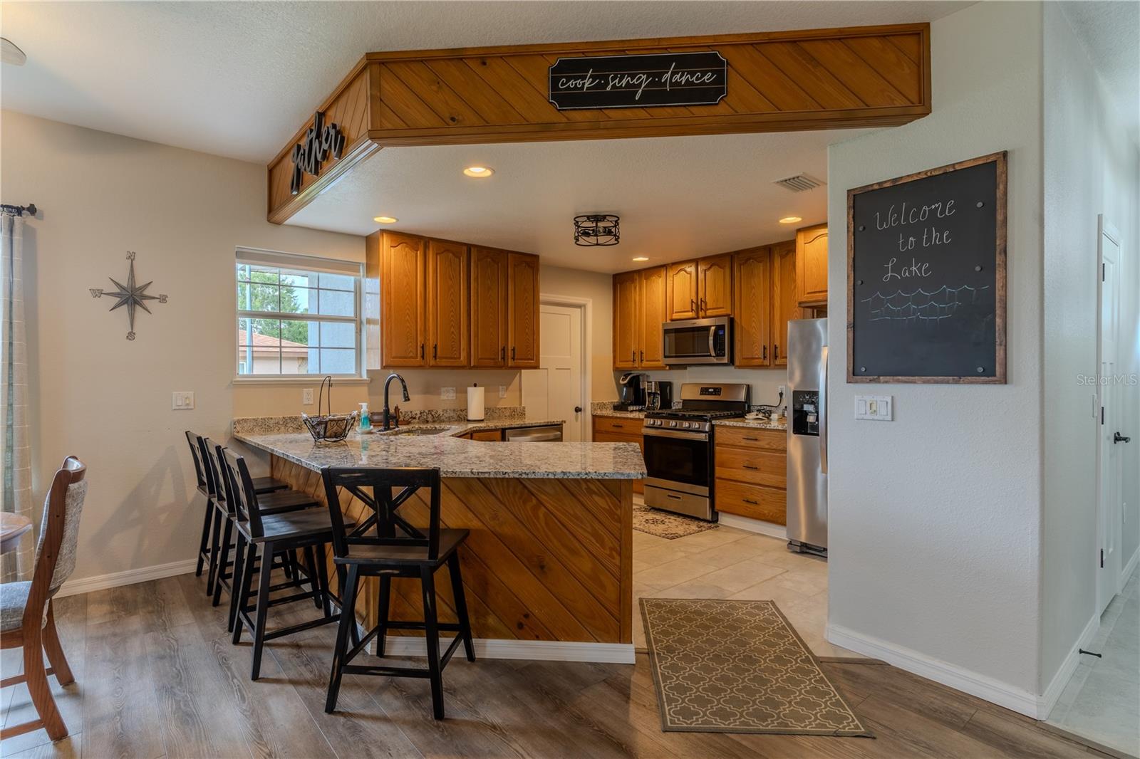 Image 7 of 46 For 851 Lake Reedy Boulevard