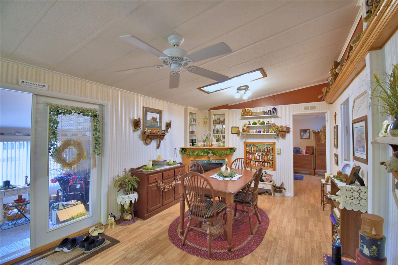 Image 11 of 62 For 4455 Limewood Street