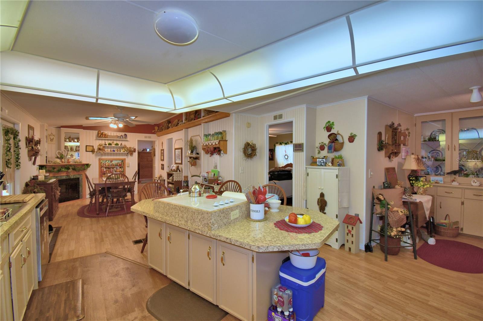 Image 17 of 62 For 4455 Limewood Street
