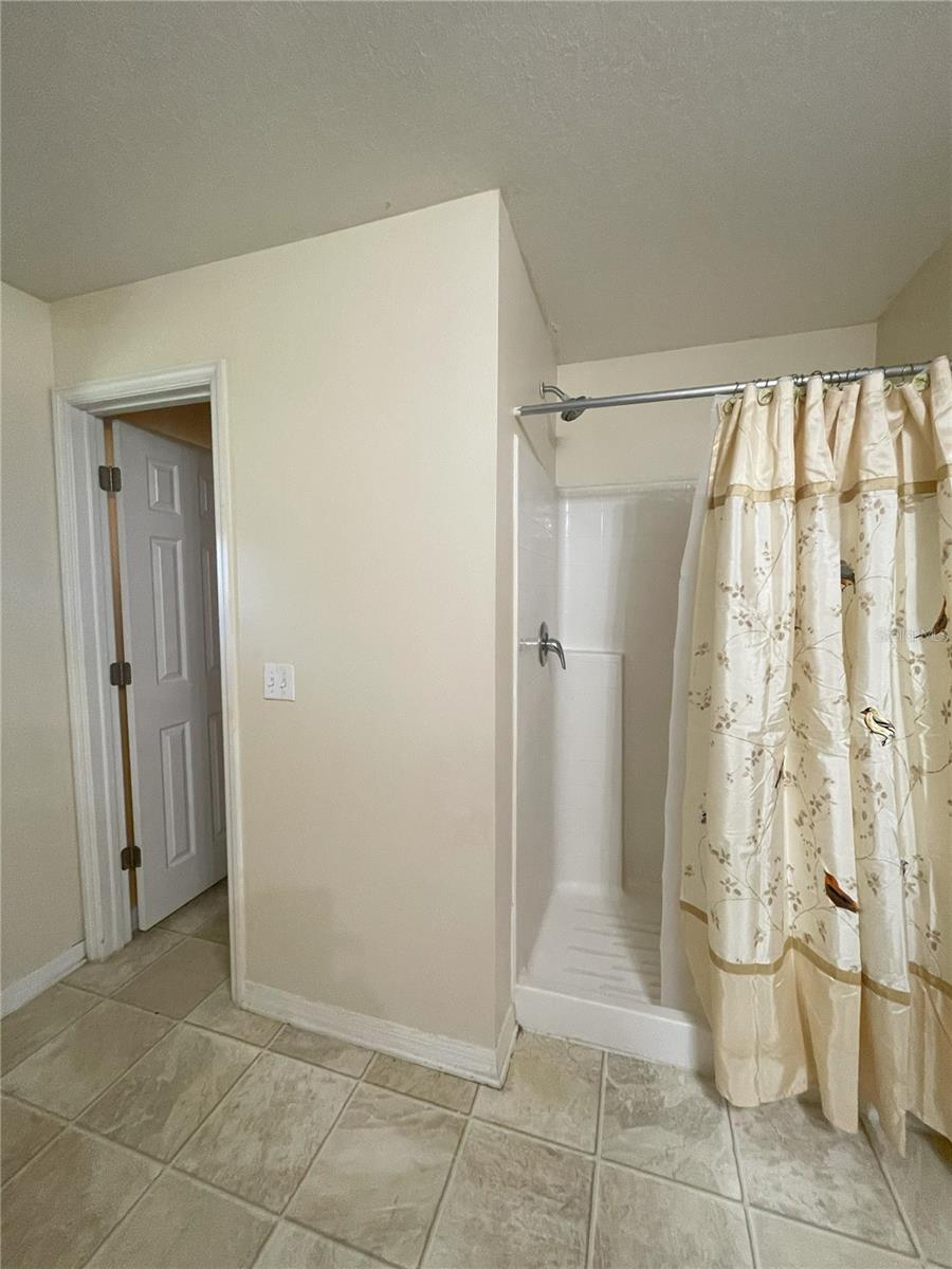 Image 25 of 27 For 457 Adriel Avenue