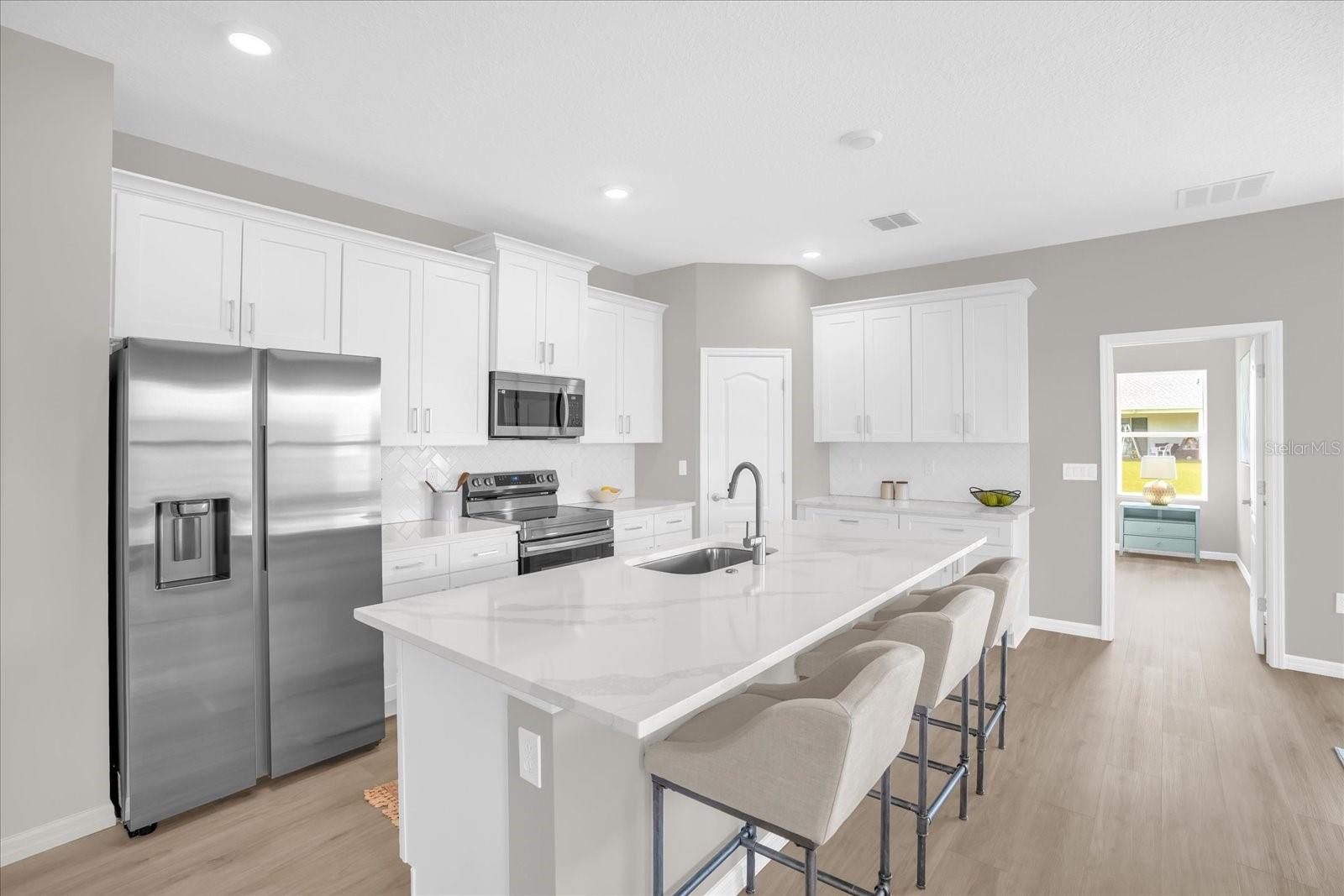 Image 7 of 24 For 2 Milbark Court S