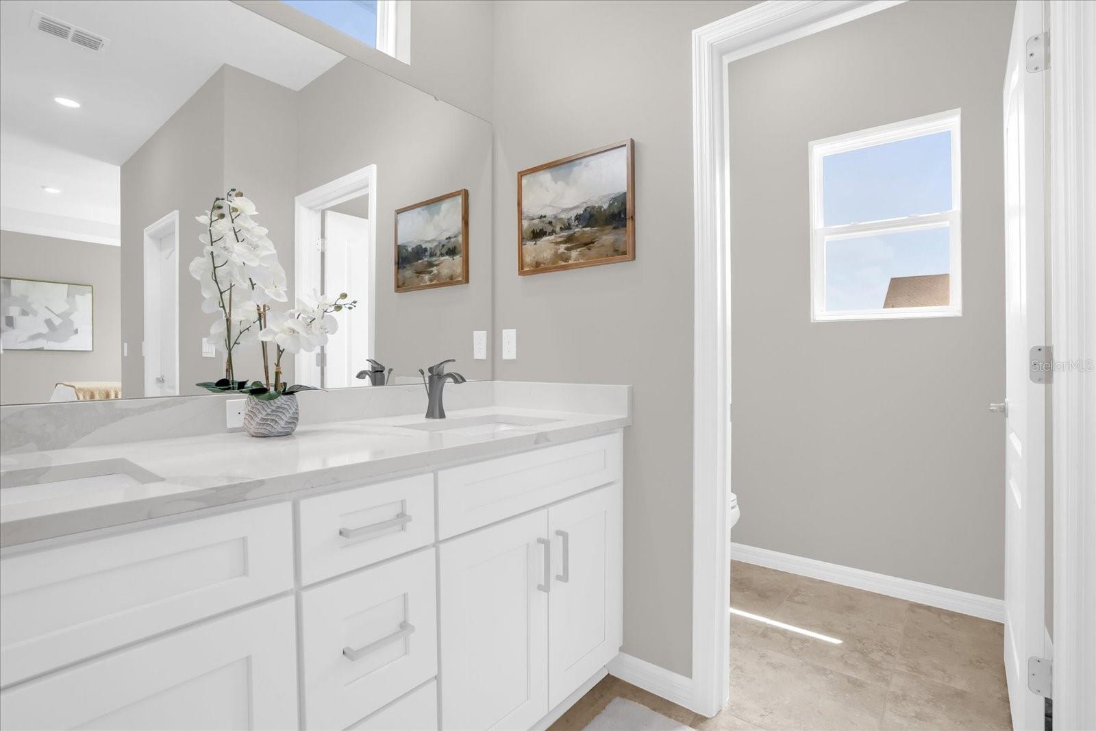 Image 11 of 18 For 12 Lindwood Court