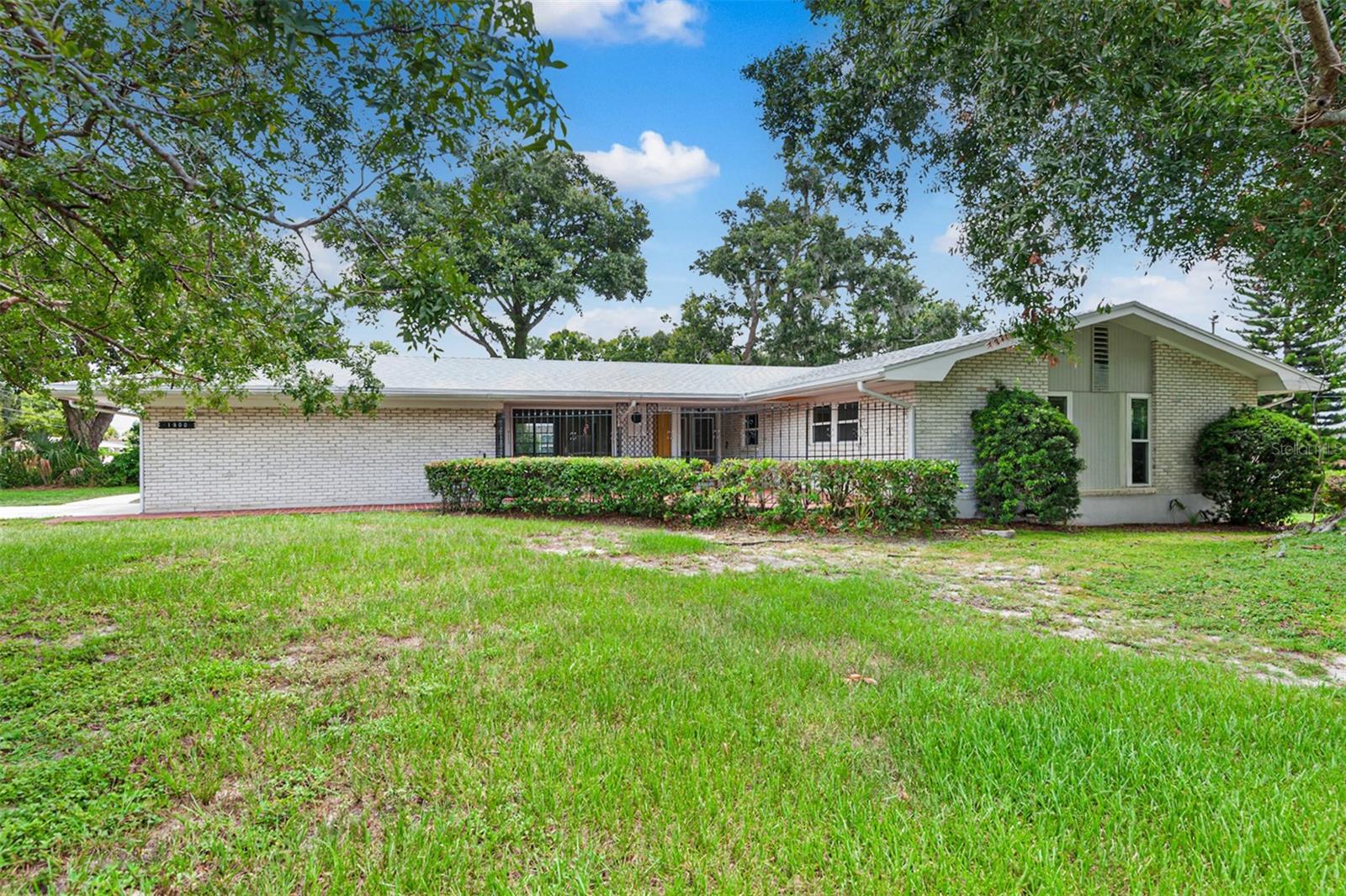 Details for 1900 Manor Circle Se, WINTER HAVEN, FL 33880