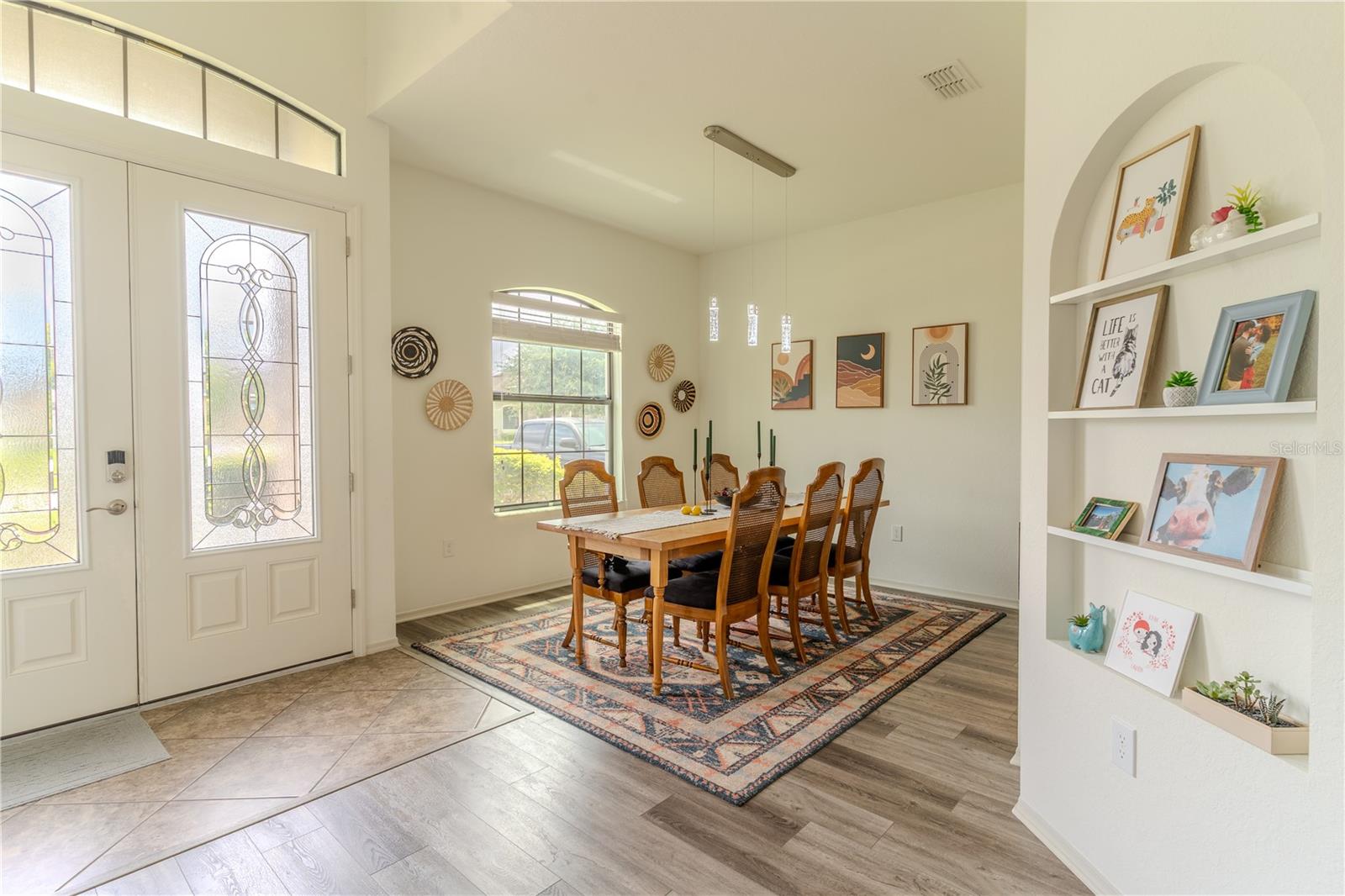 Image 11 of 36 For 284 Bentley Oaks Boulevard