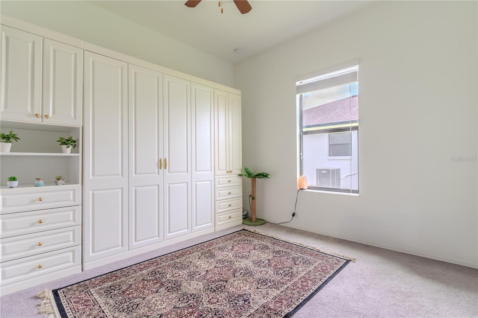 Image 19 of 36 For 284 Bentley Oaks Boulevard