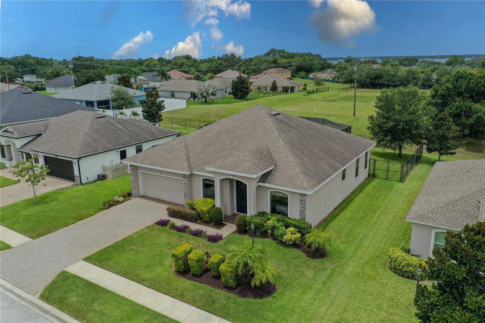 Image 3 of 36 For 284 Bentley Oaks Boulevard