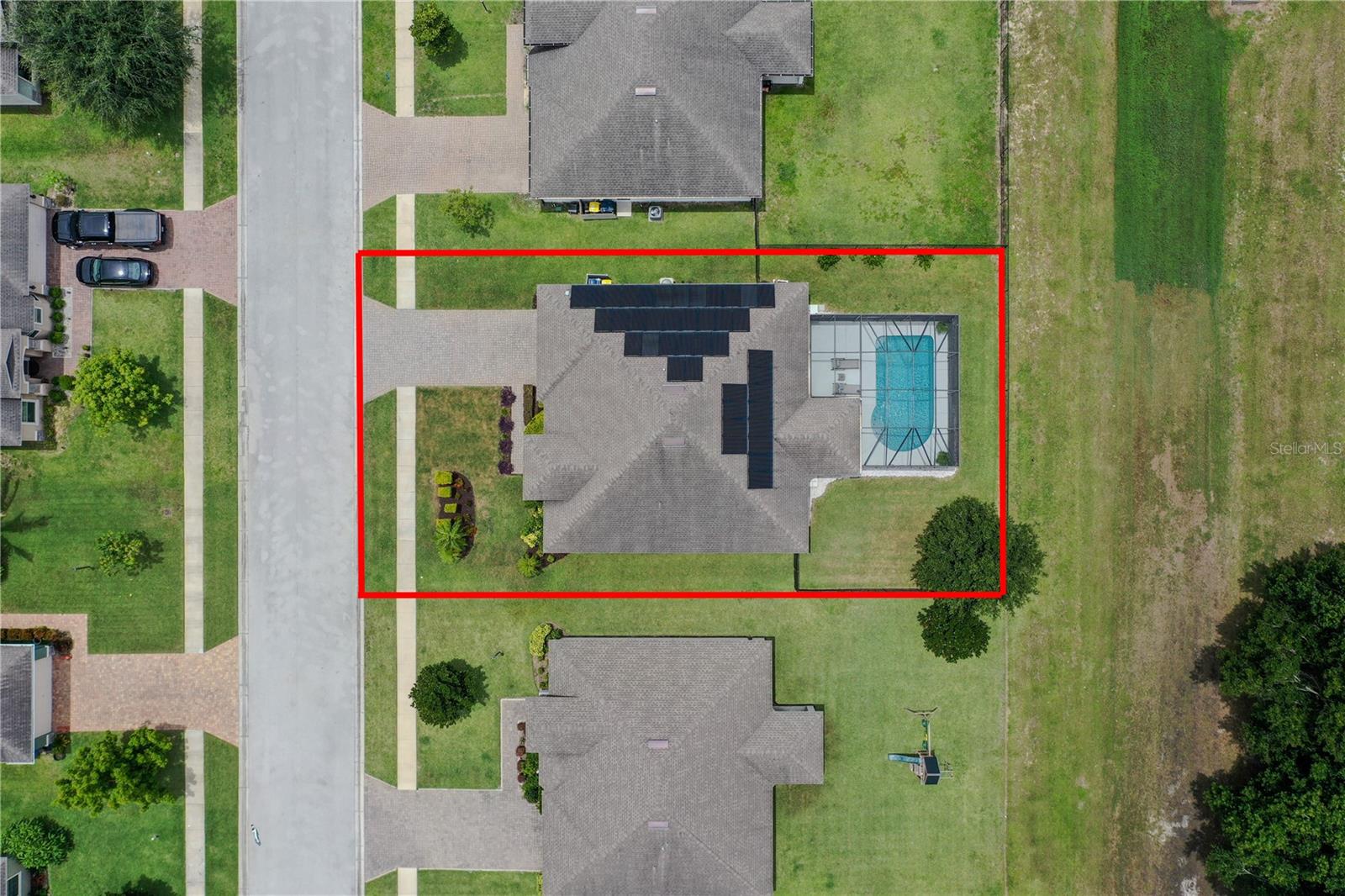 Image 7 of 36 For 284 Bentley Oaks Boulevard
