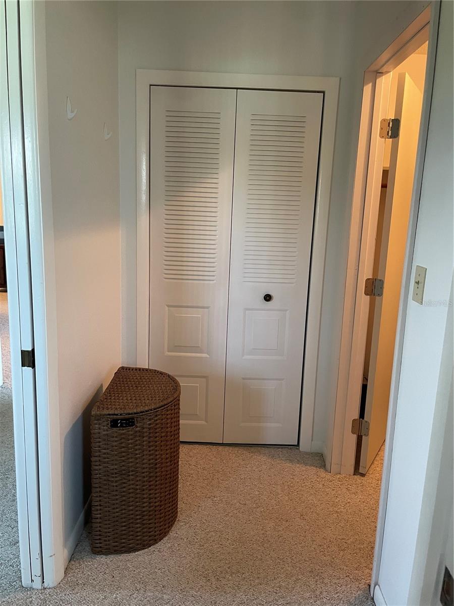 Image 21 of 29 For 2818 Summit Drive