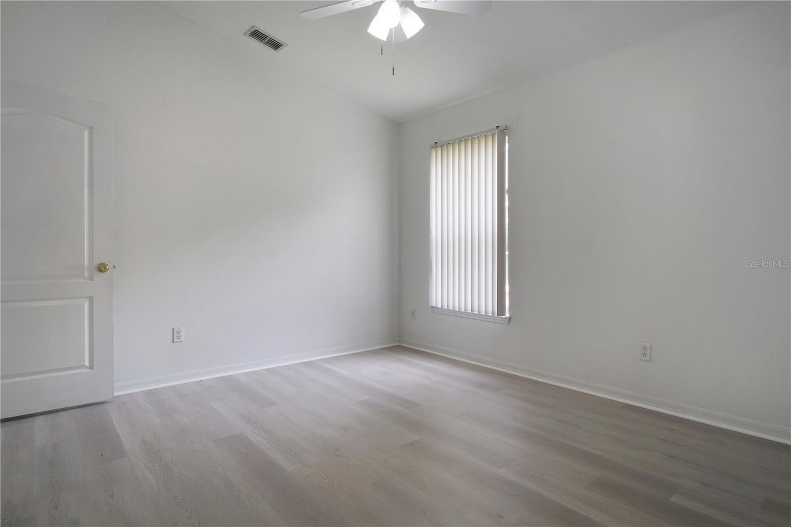 Image 23 of 42 For 103 Ridgebrook Court