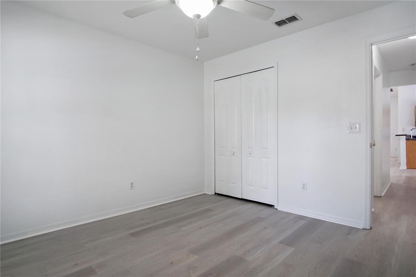 Image 32 of 42 For 103 Ridgebrook Court