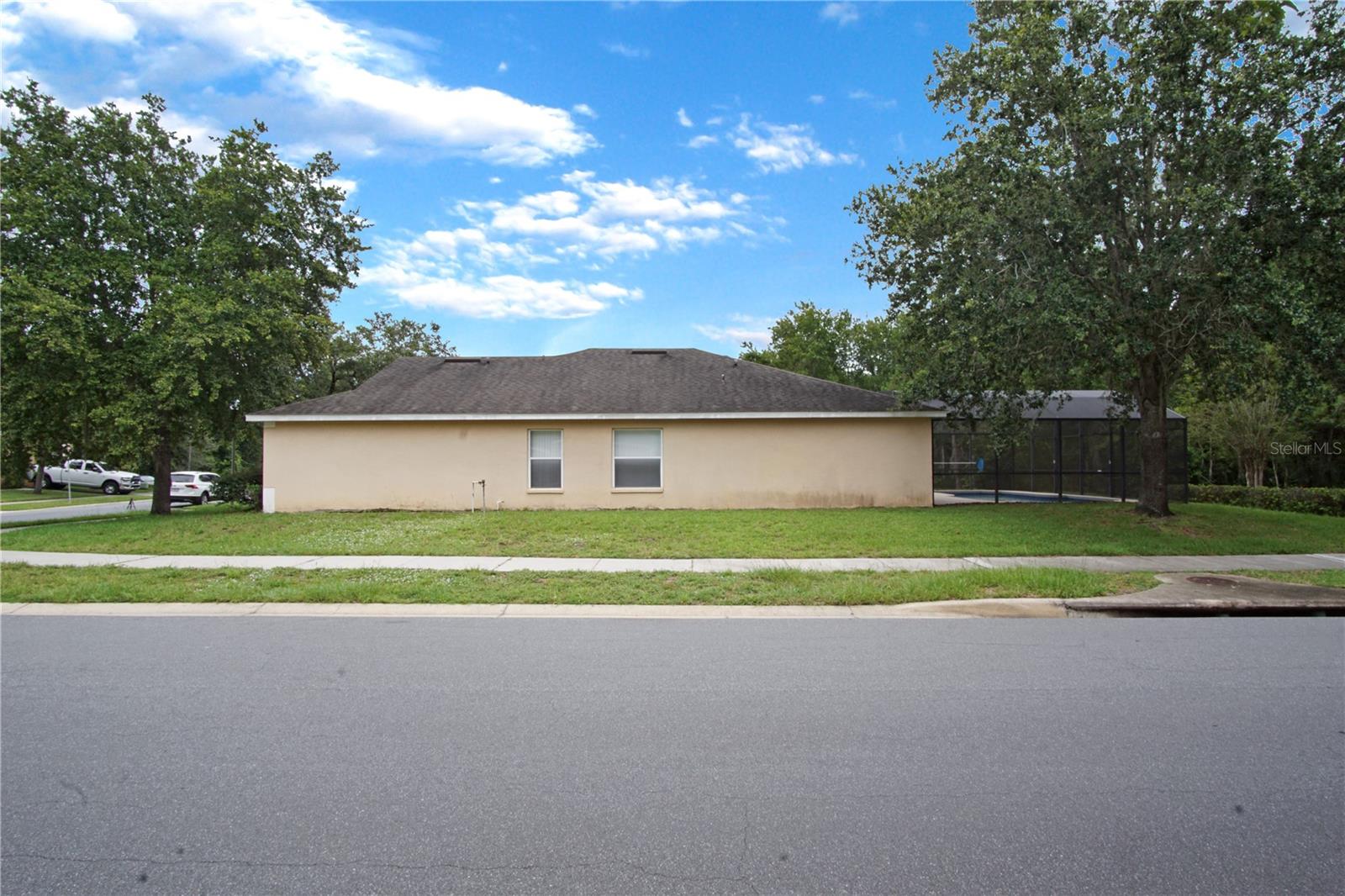 Image 5 of 42 For 103 Ridgebrook Court