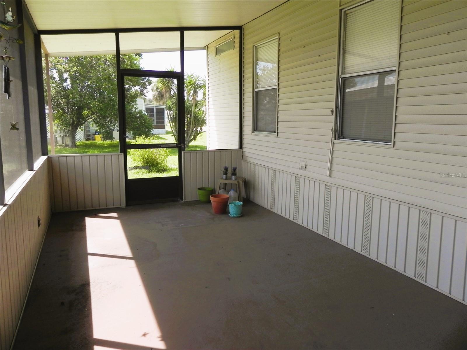Image 39 of 50 For 132 Orangewood Drive 68