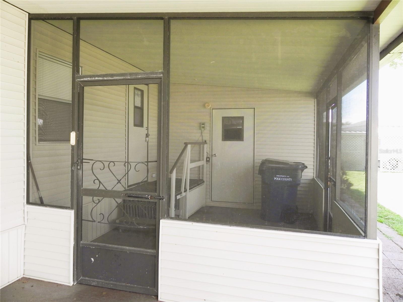 Image 4 of 50 For 132 Orangewood Drive 68