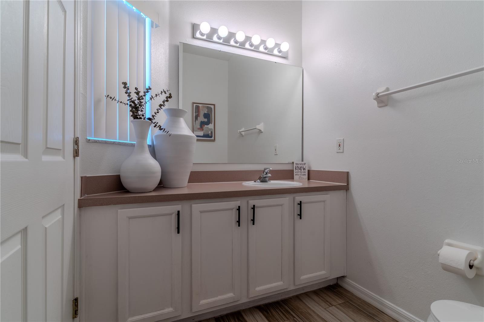 Image 13 of 29 For 1003 Park Ridge Circle