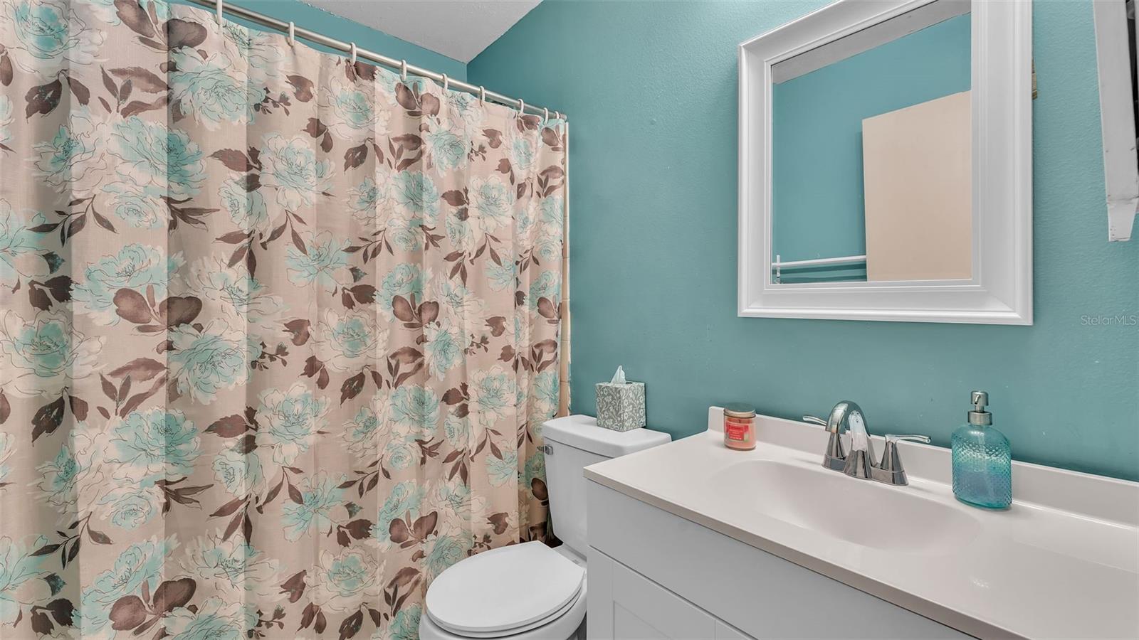 Image 10 of 33 For 912 Whisper Lake Drive
