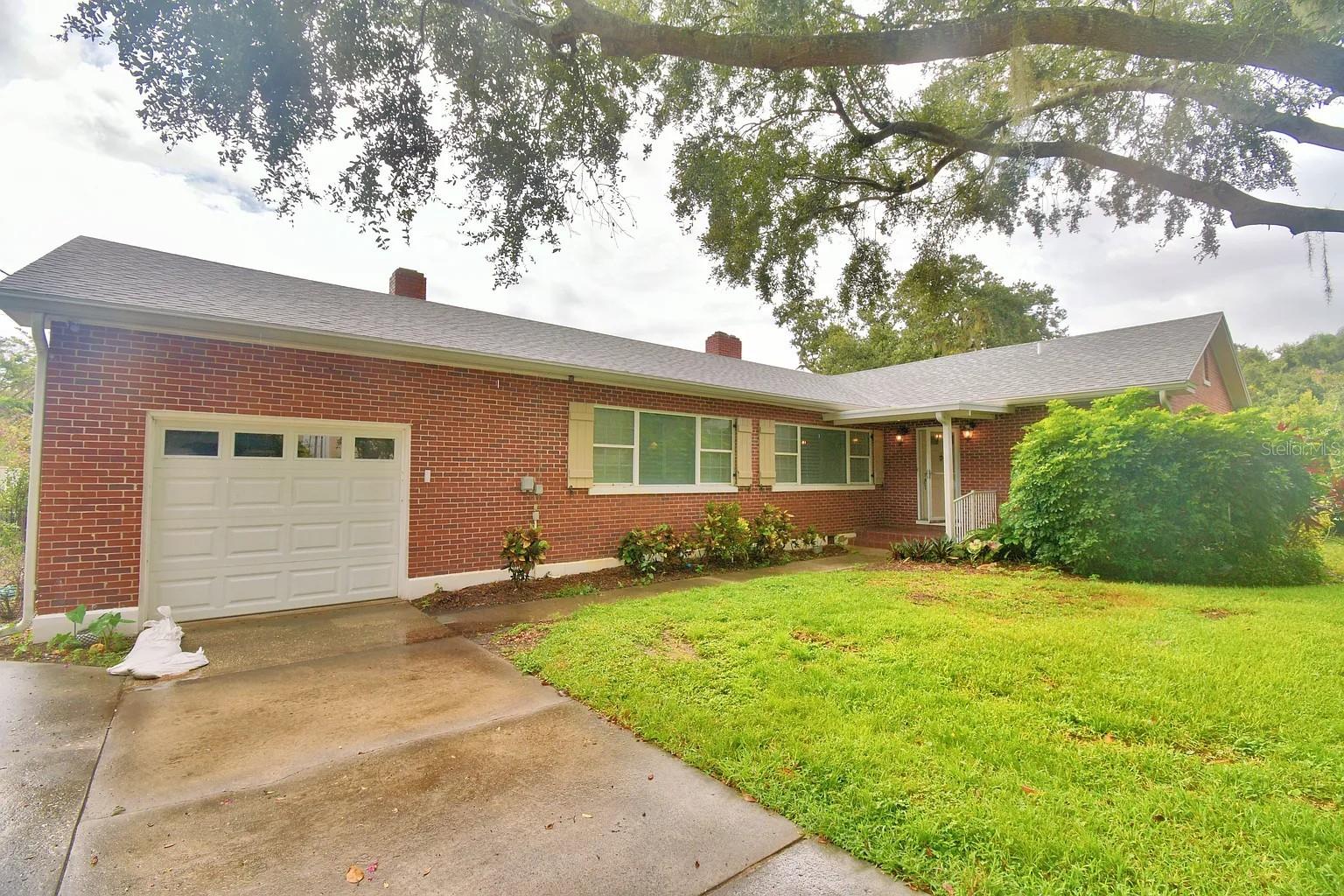 Image 2 of 45 For 109 Hickory Drive