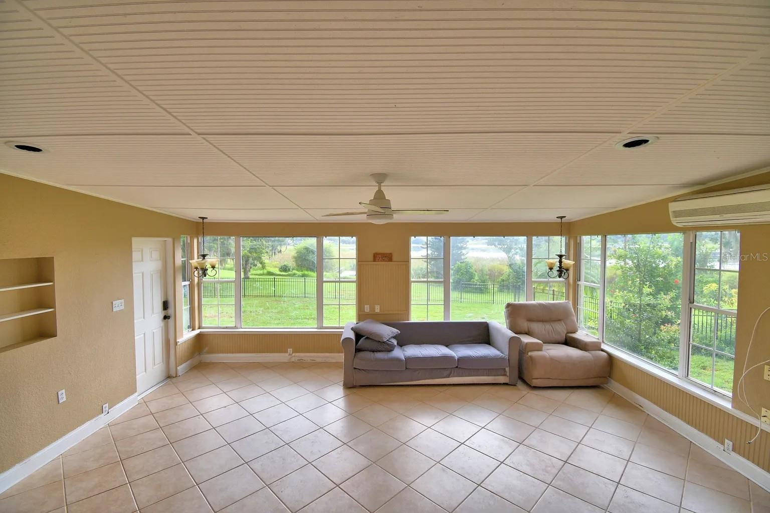 Image 23 of 45 For 109 Hickory Drive