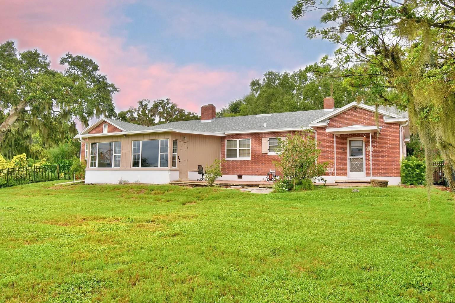 Image 40 of 45 For 109 Hickory Drive