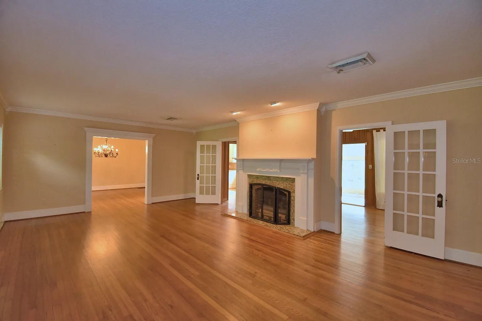 Image 9 of 45 For 109 Hickory Drive
