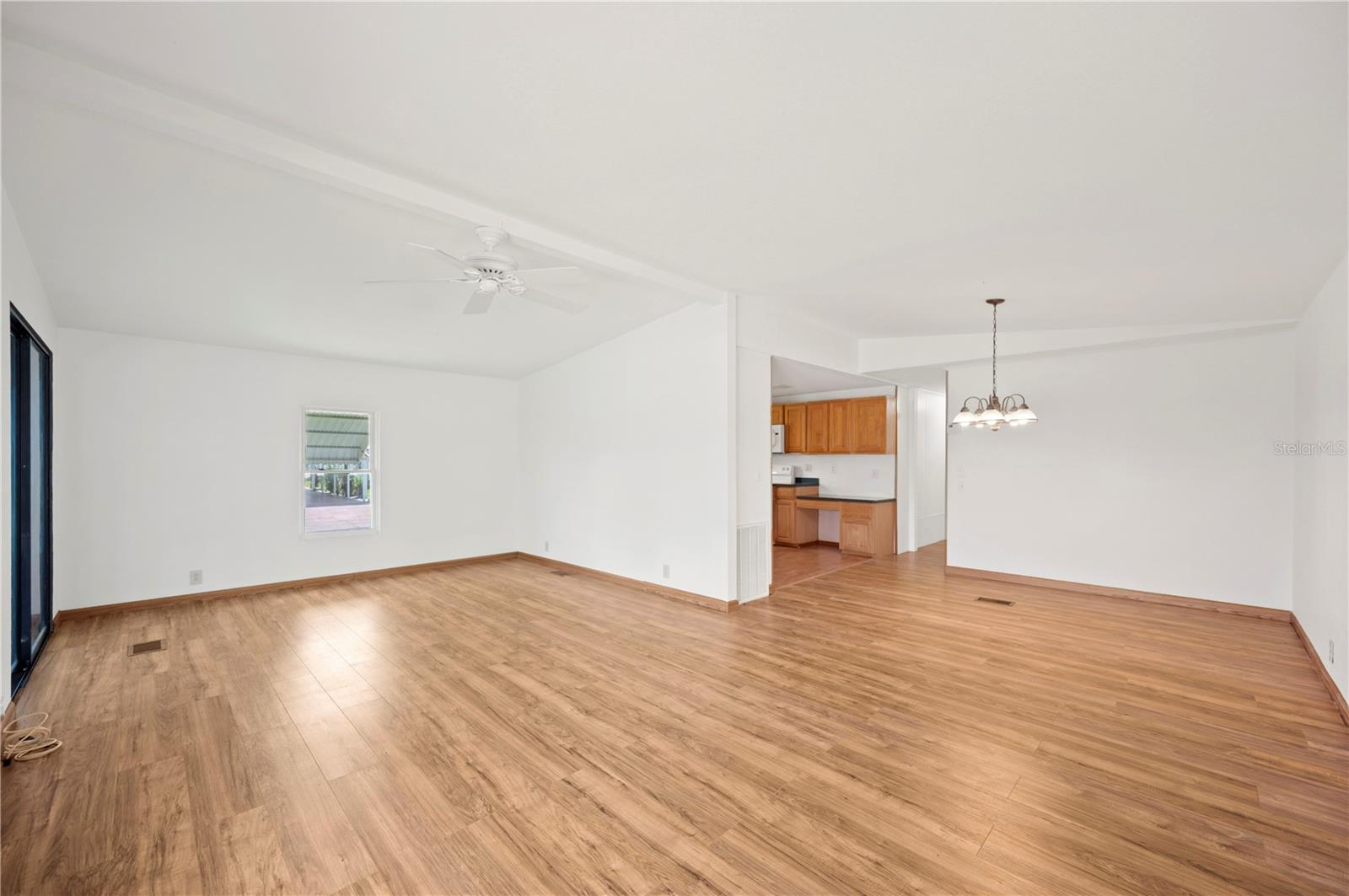 Image 7 of 32 For 95 Parson Drive