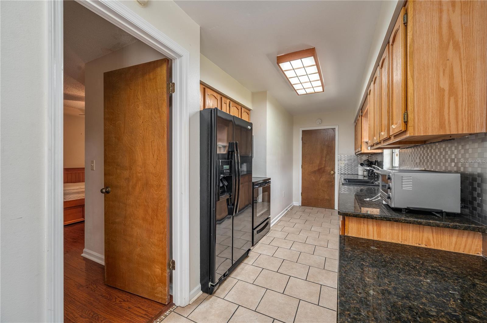 Image 12 of 32 For 41 20th Street 31