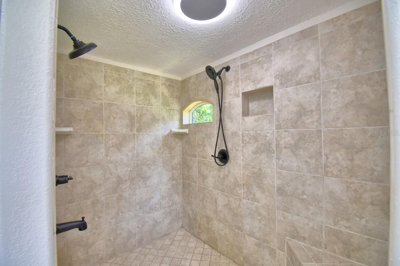 Image 35 of 44 For 6317 Discovery Lane