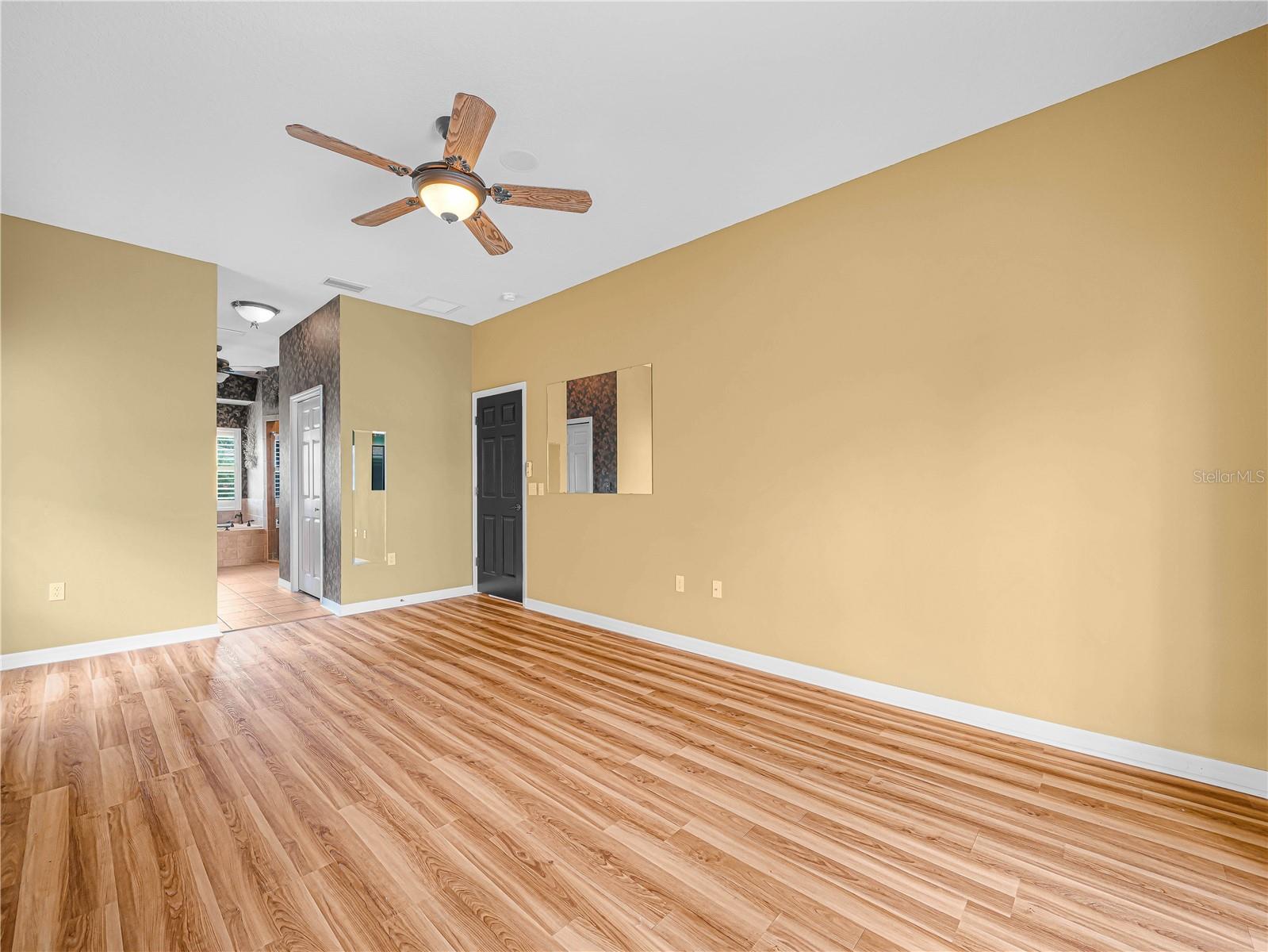 Image 14 of 74 For 4072 Birkdale Drive