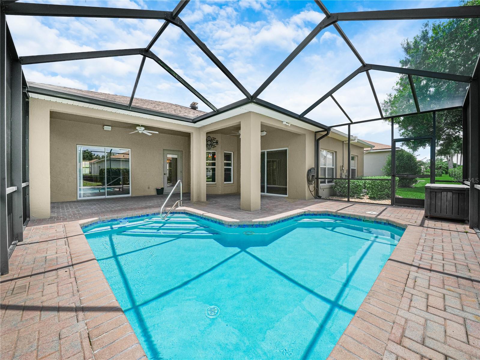 Image 3 of 74 For 4072 Birkdale Drive