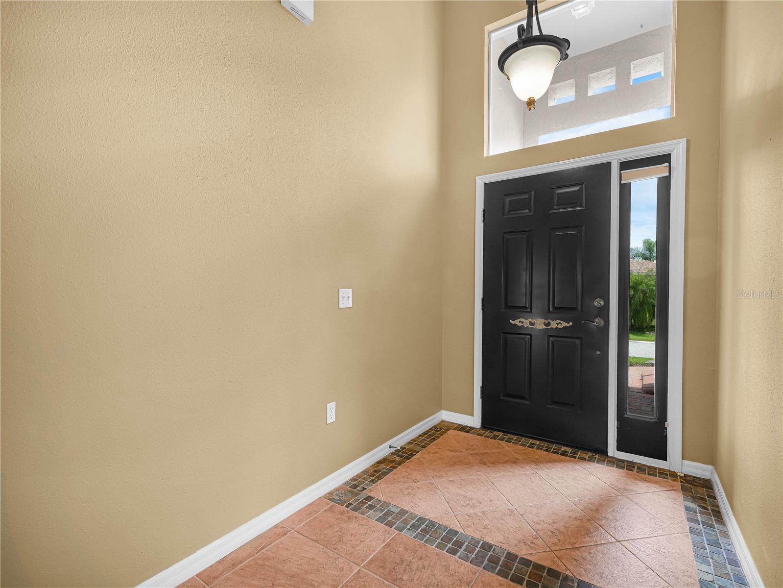Image 33 of 74 For 4072 Birkdale Drive