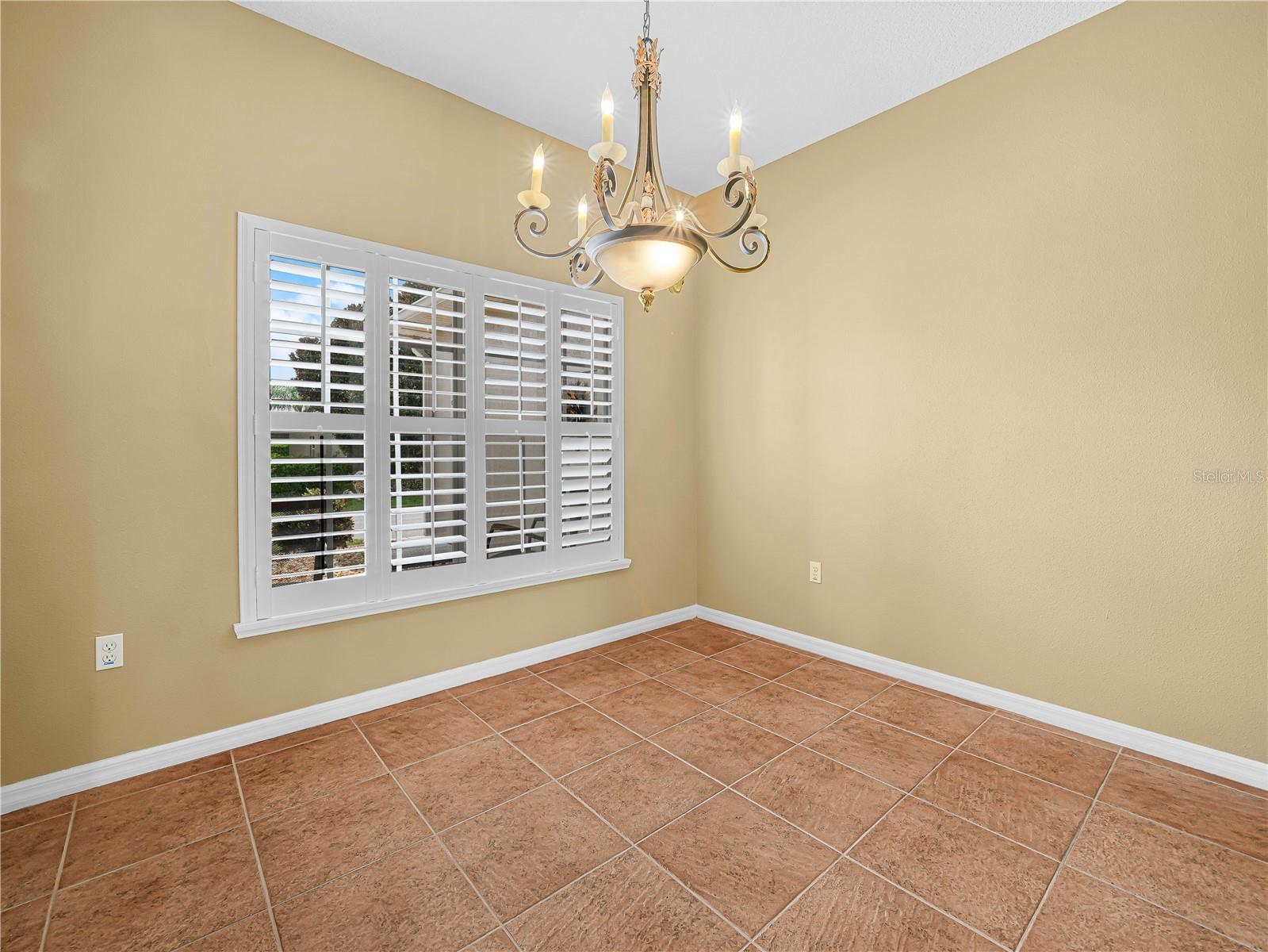 Image 5 of 74 For 4072 Birkdale Drive