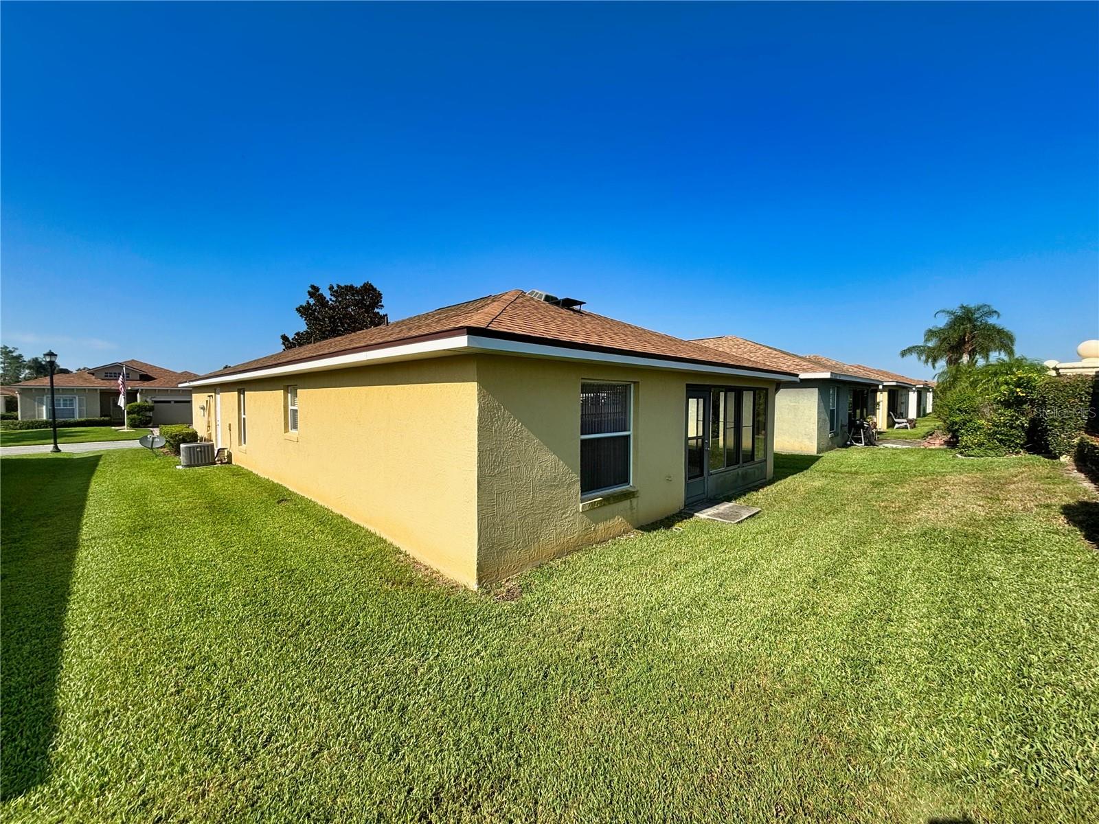 Image 16 of 49 For 4412 Turnberry Lane