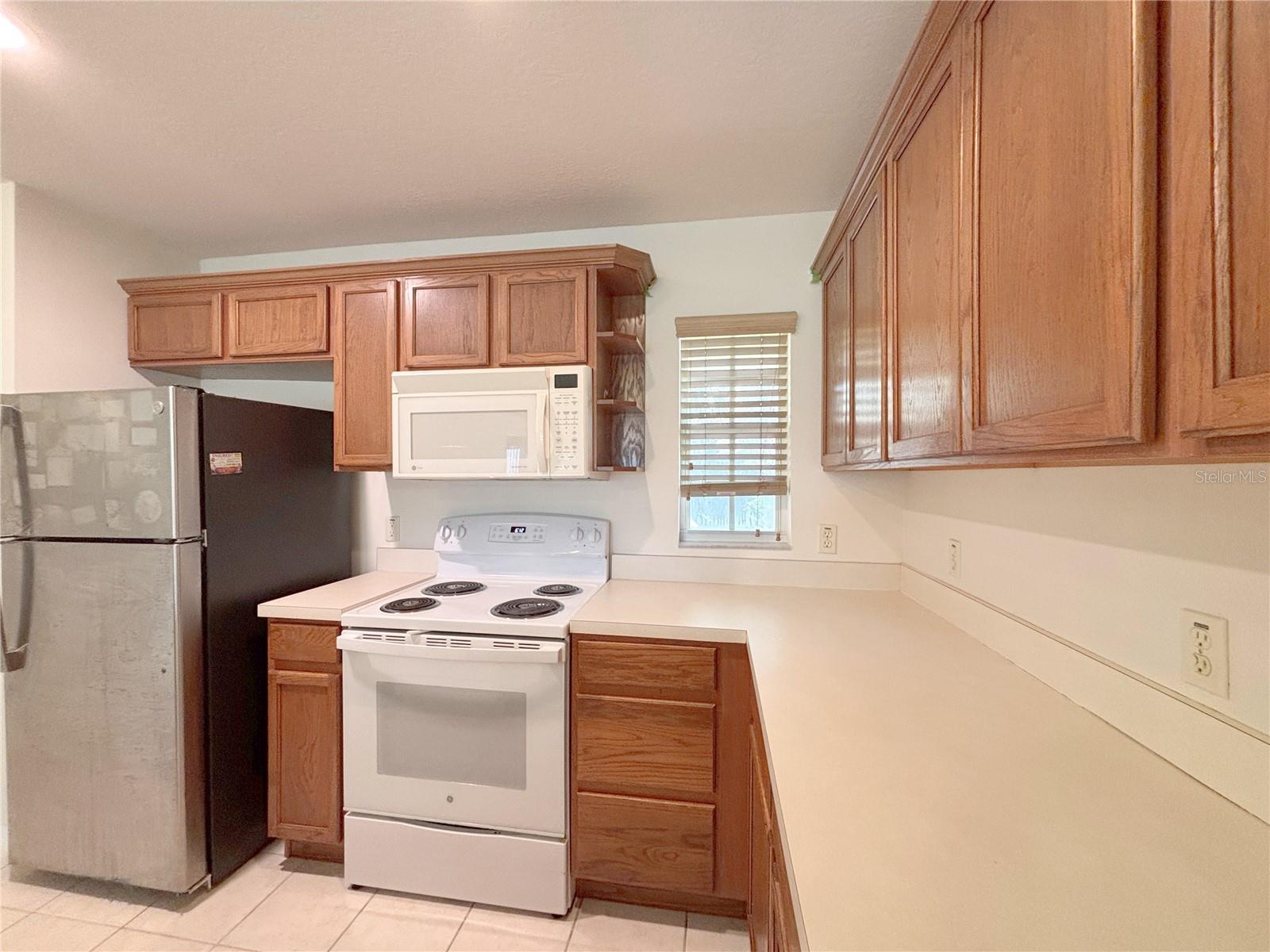 Image 3 of 49 For 4412 Turnberry Lane