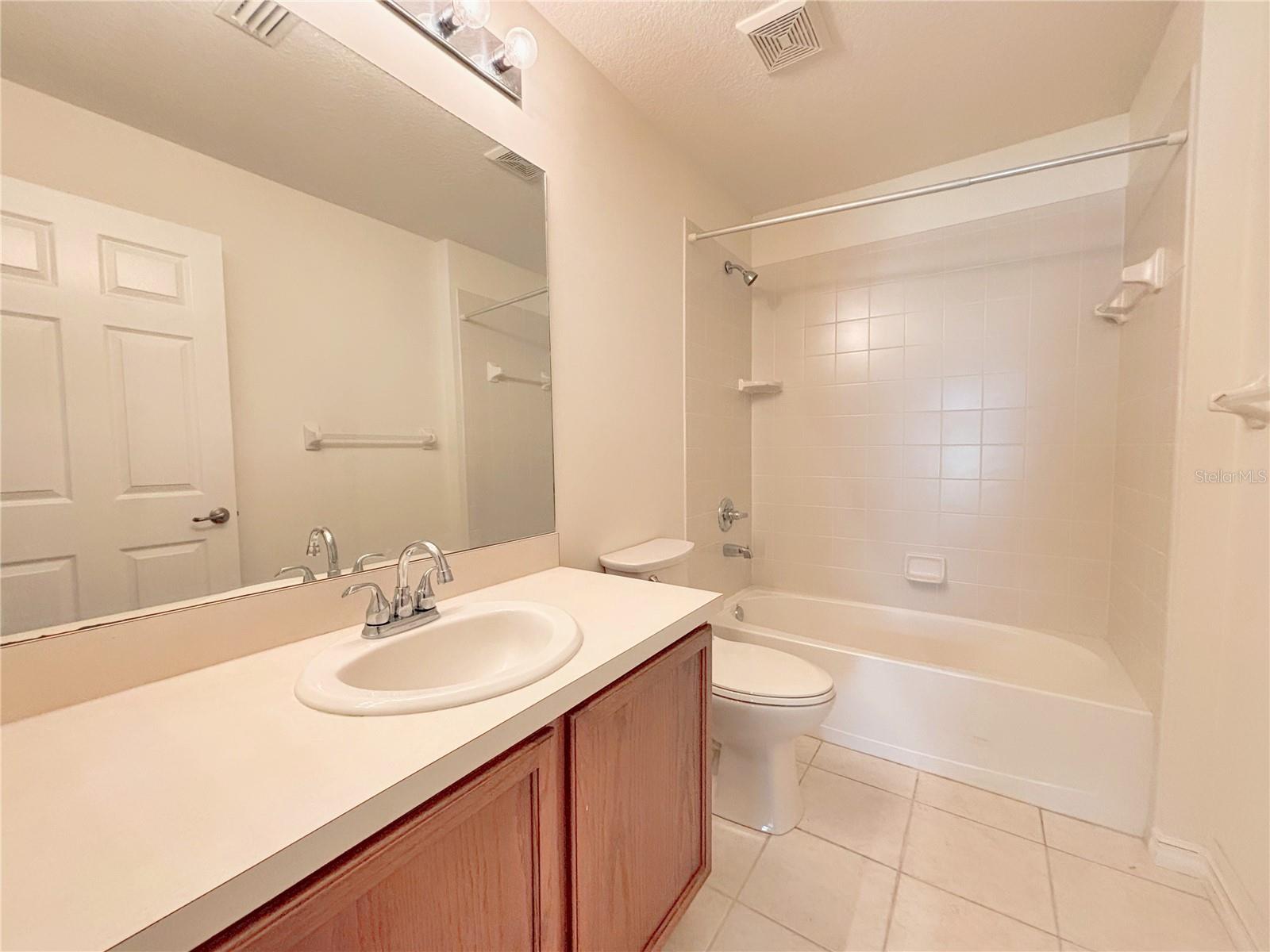 Image 9 of 49 For 4412 Turnberry Lane