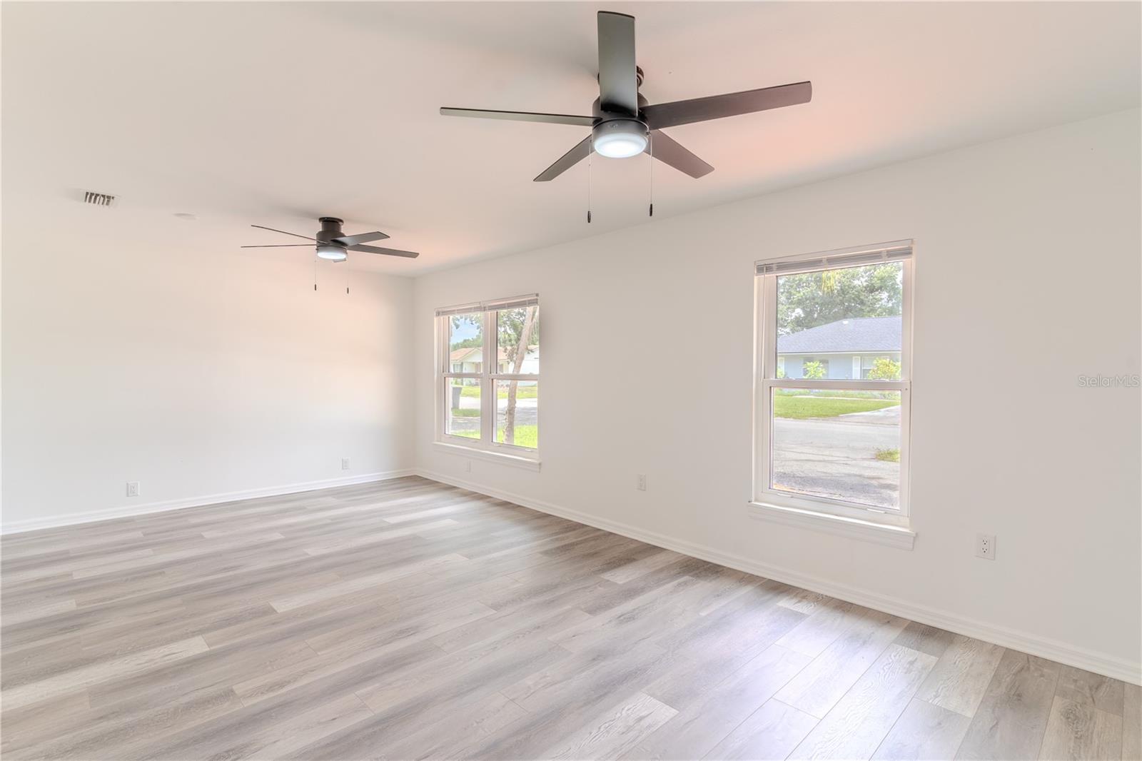 Image 12 of 26 For 7309 Thomas Jefferson Circle E
