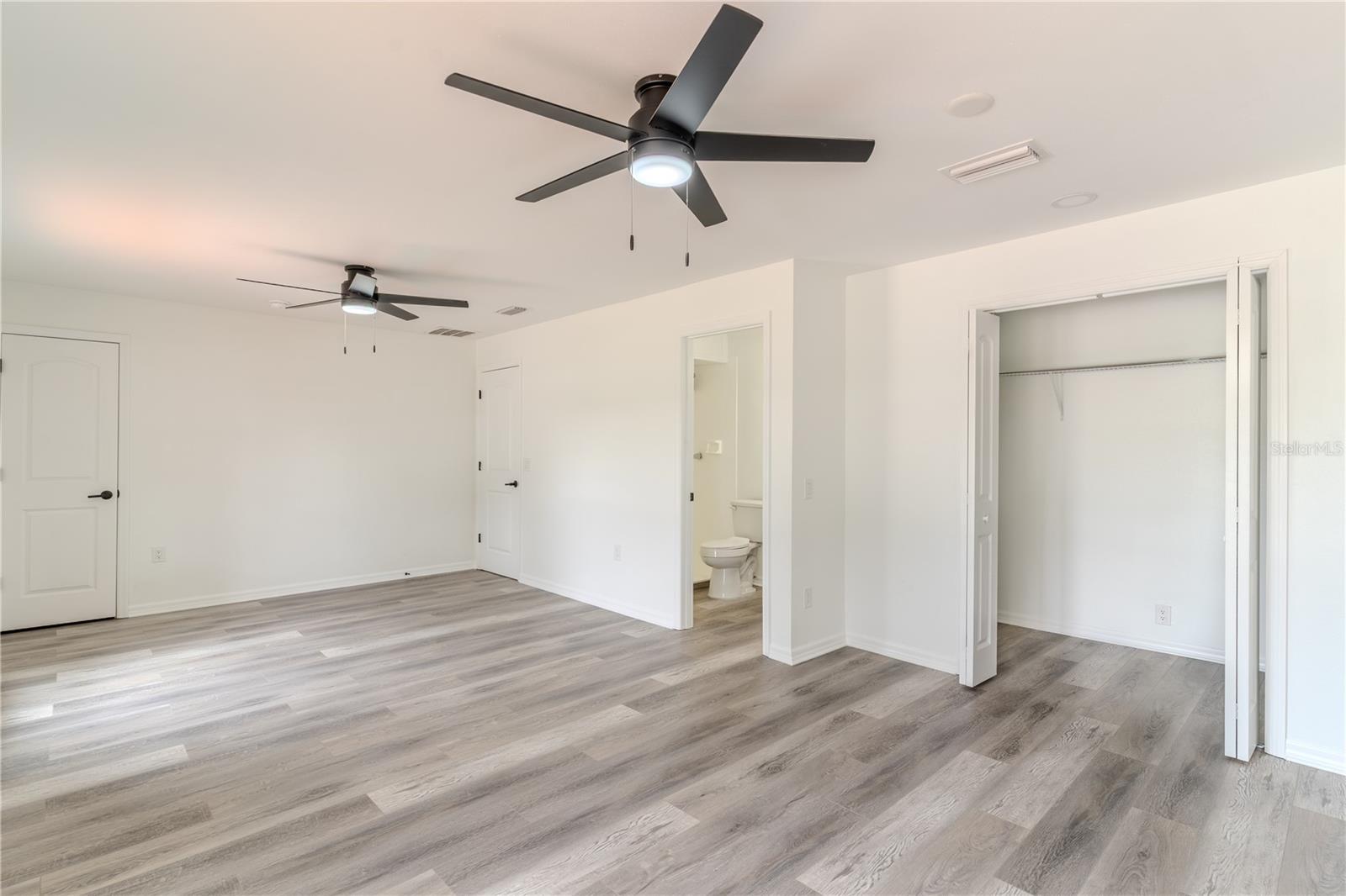 Image 14 of 26 For 7309 Thomas Jefferson Circle E