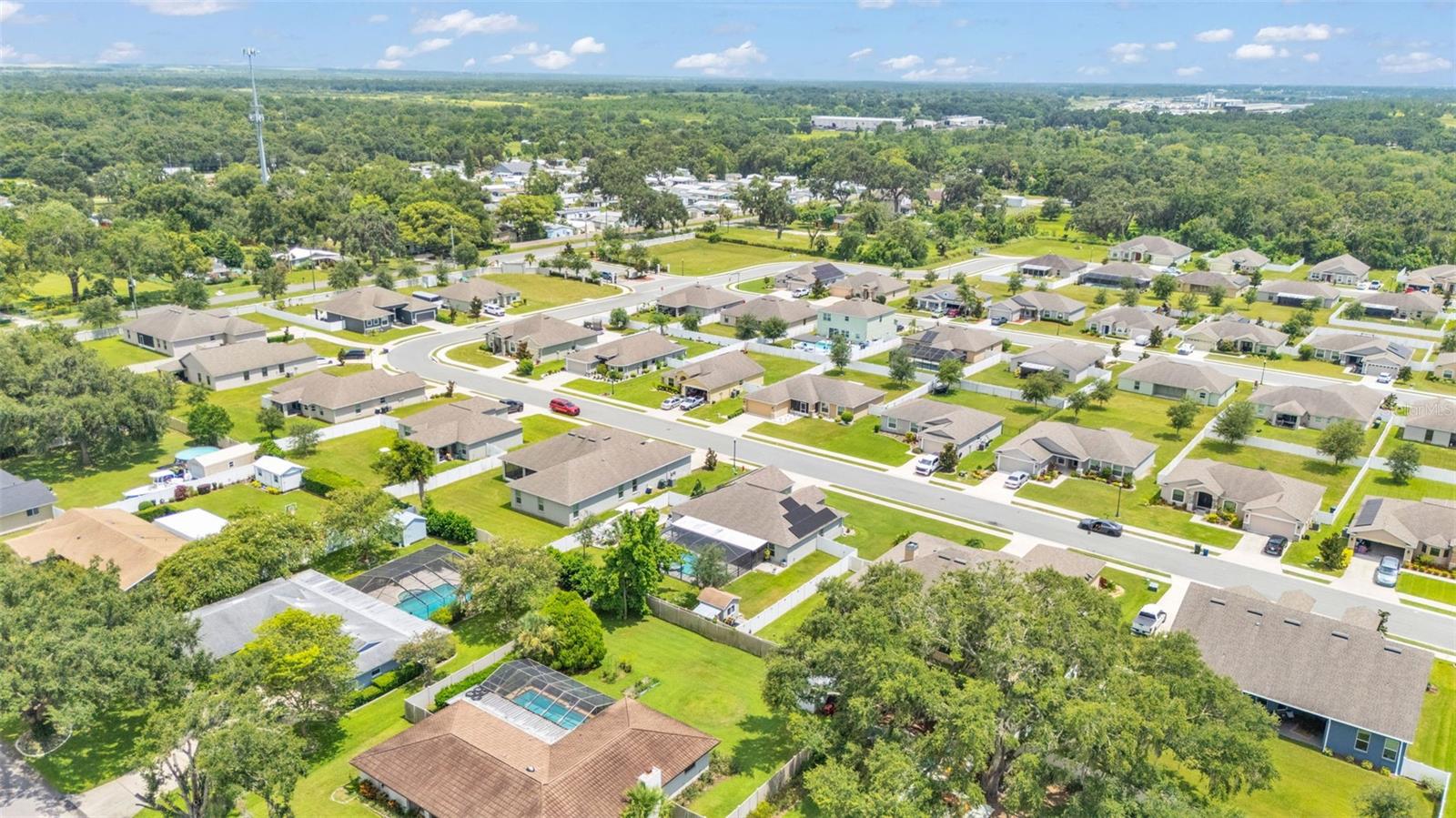 Image 12 of 53 For 242 Kissengen Park Drive