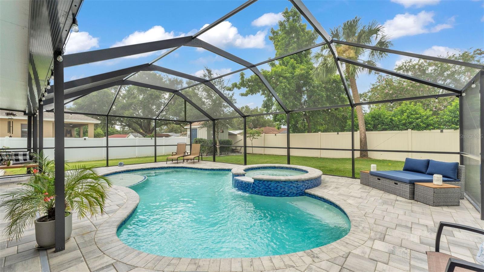 Image 41 of 53 For 242 Kissengen Park Drive
