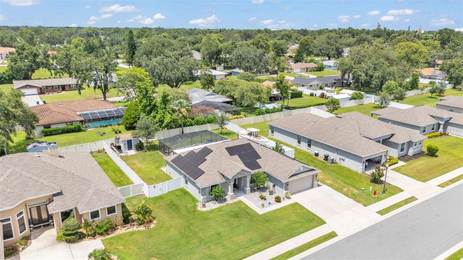 Image 7 of 53 For 242 Kissengen Park Drive