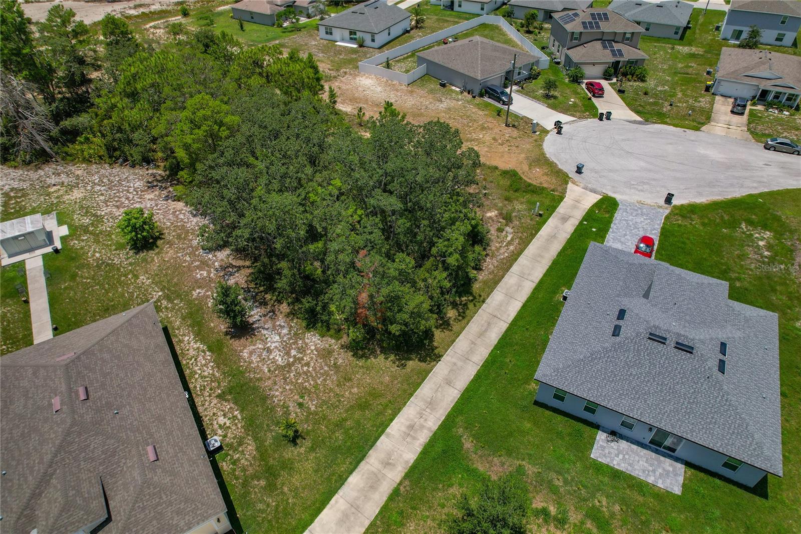 Image 10 of 14 For 81 Zinnia Ln E