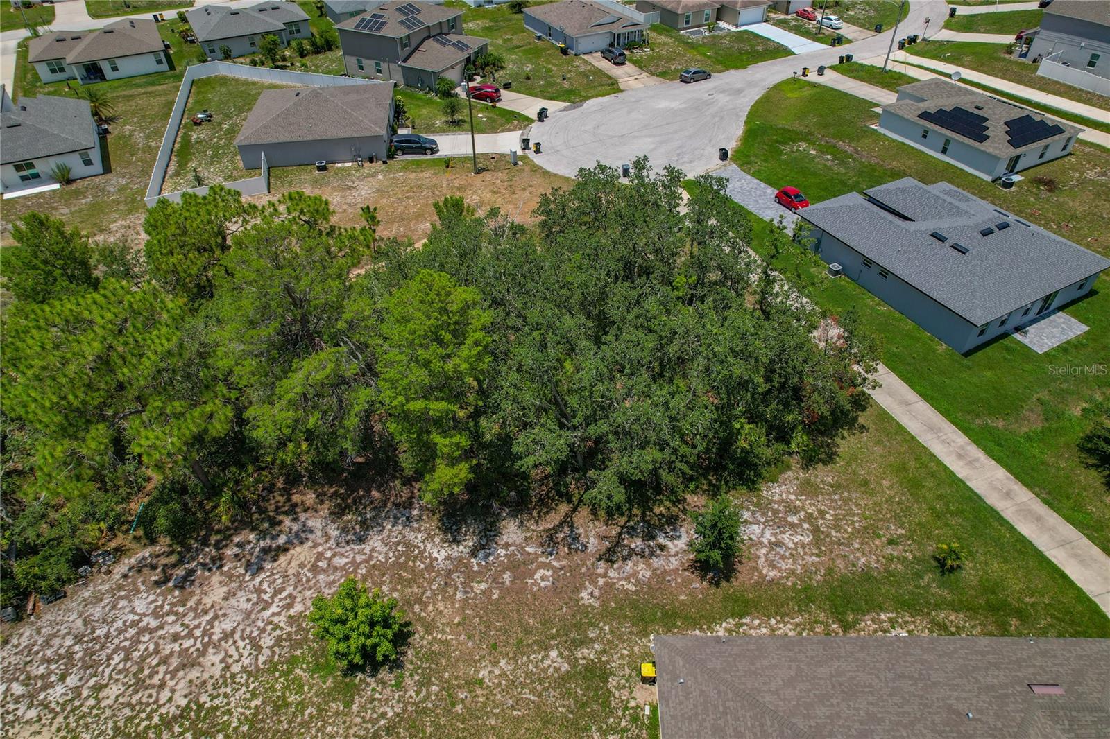 Image 11 of 14 For 81 Zinnia Ln E