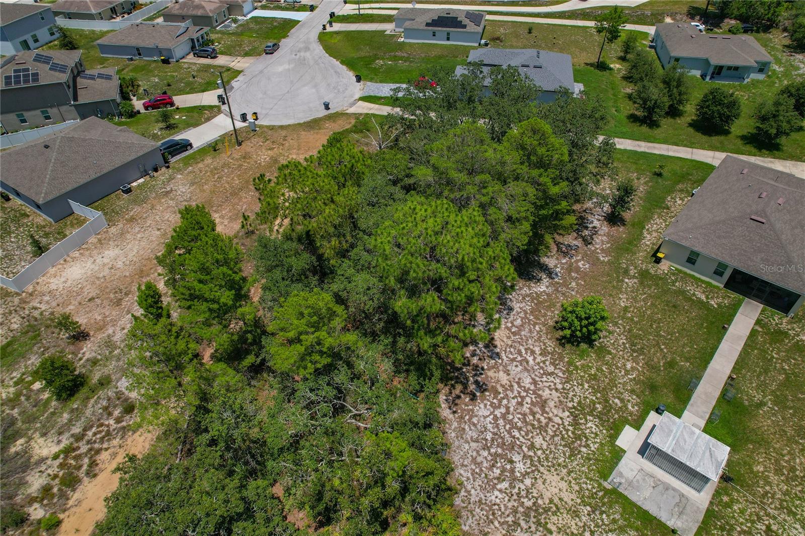 Image 12 of 14 For 81 Zinnia Ln E