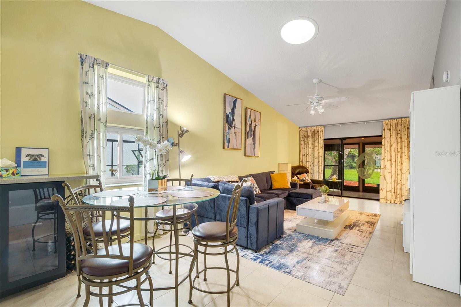 Image 12 of 47 For 455 Prestwick Place 455