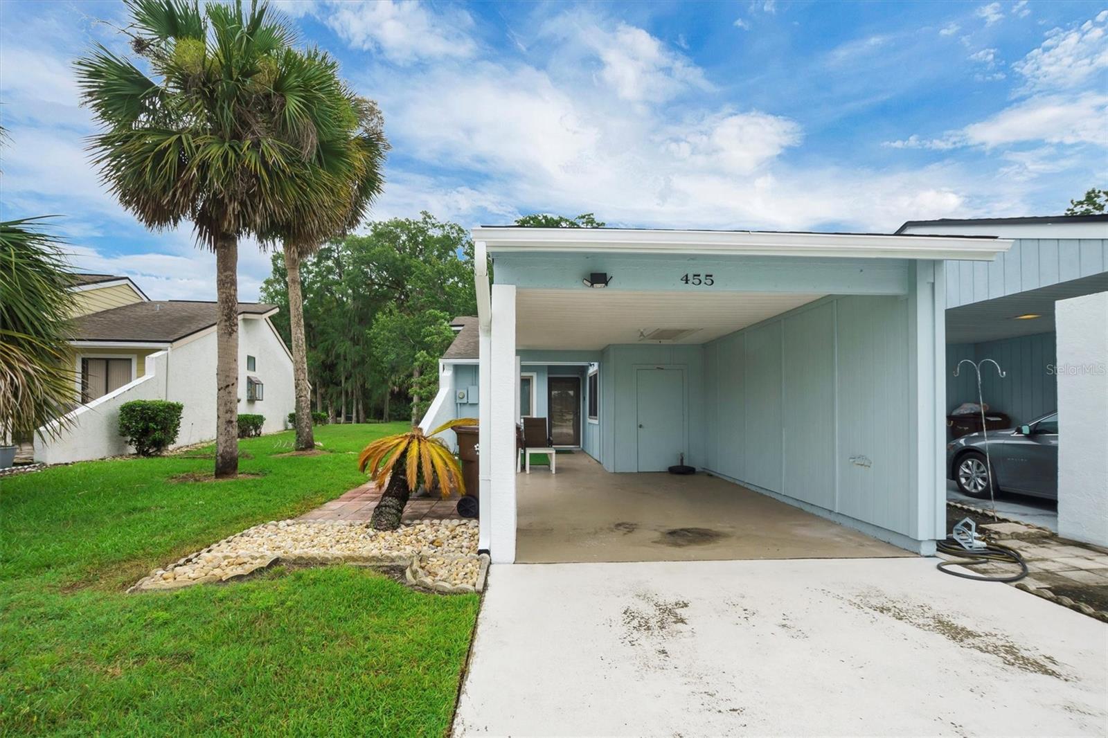 Image 4 of 47 For 455 Prestwick Place 455