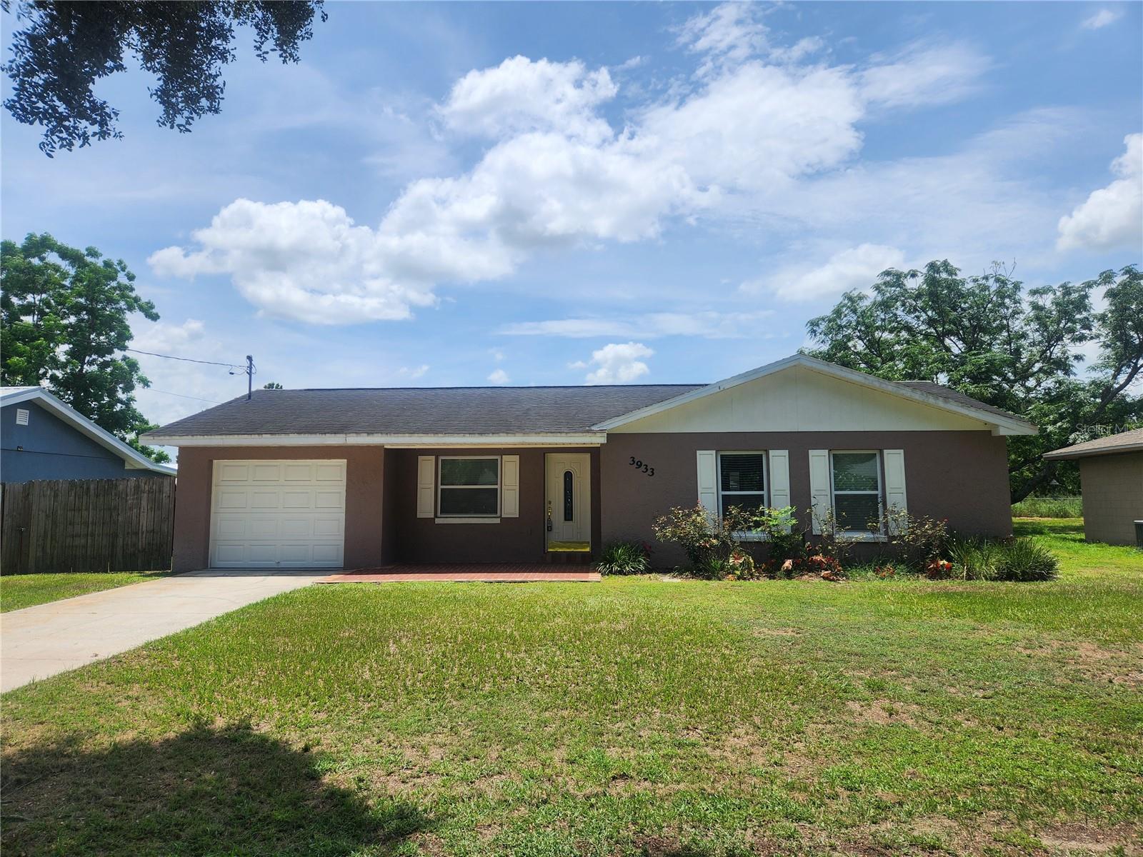 Details for 3933 Strickland Court, LAKELAND, FL 33812