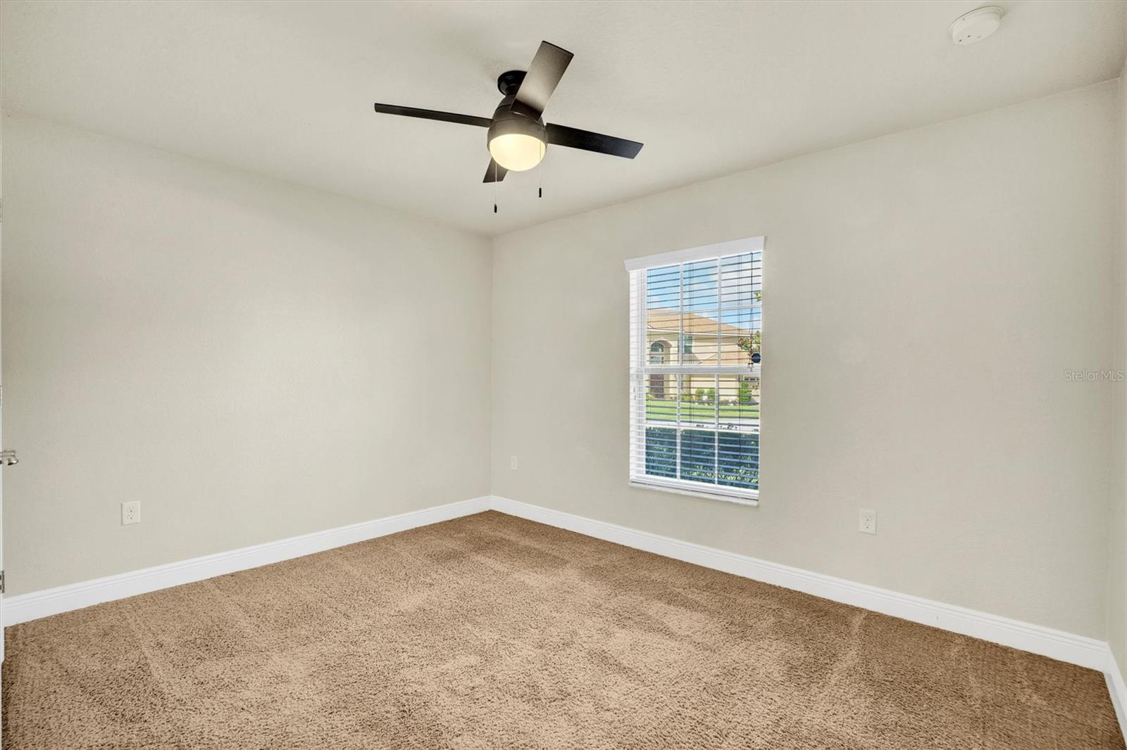 Image 17 of 47 For 4569 Mandolin Boulevard