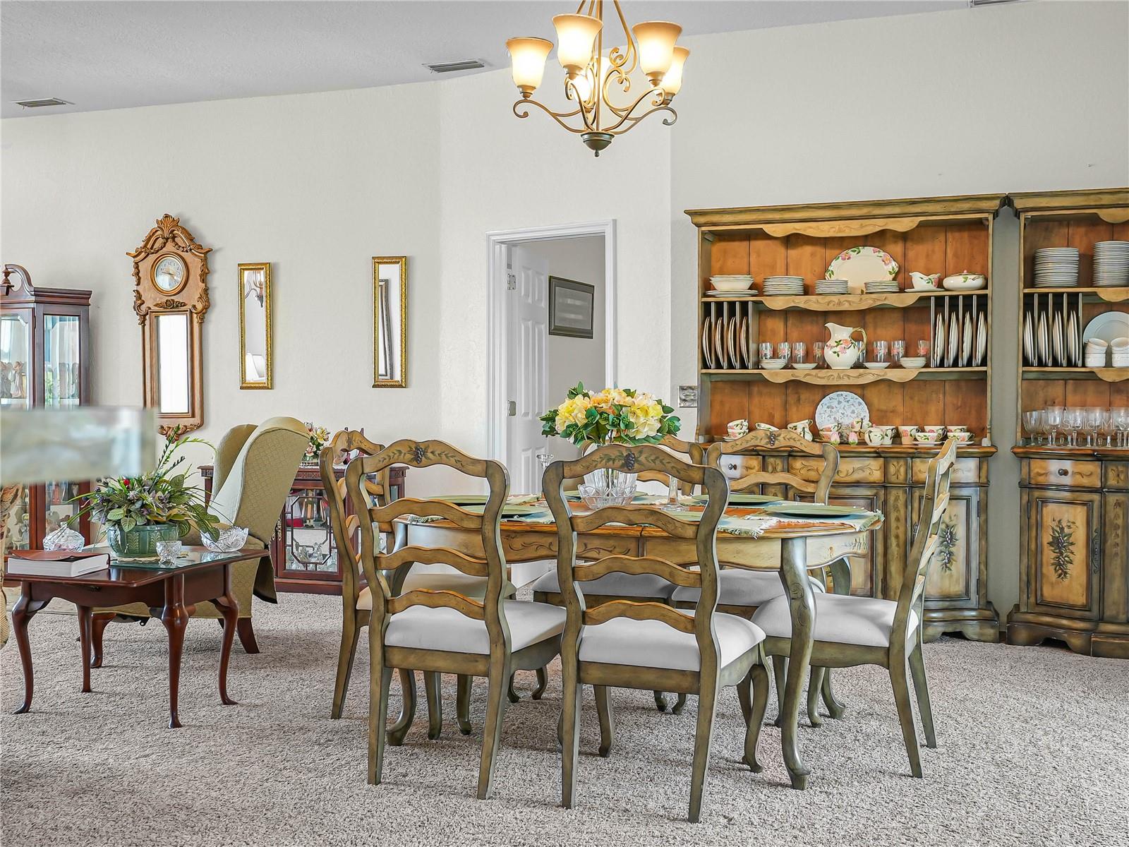 Image 29 of 50 For 7148 Hazeltine Circle