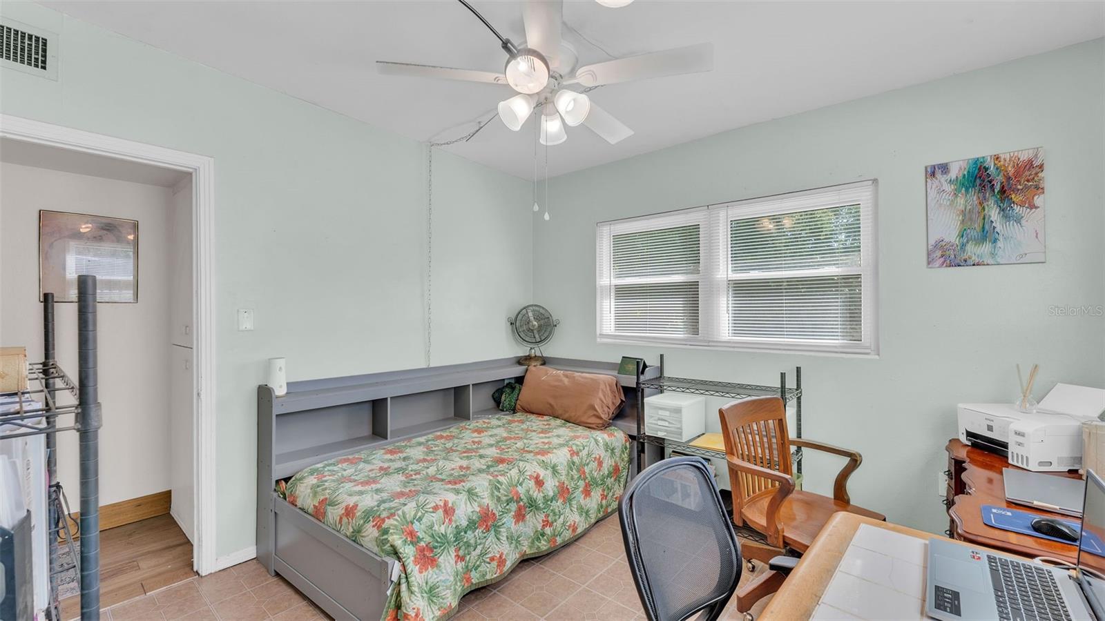 Image 18 of 41 For 1280 Orange Blossom Circle