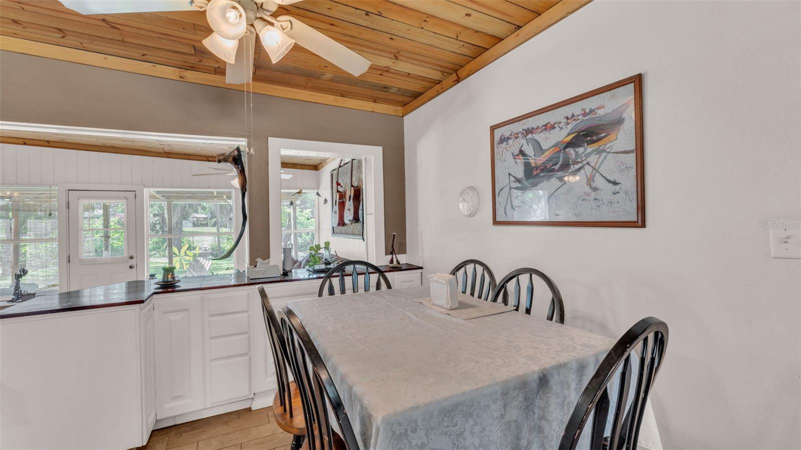 Image 24 of 41 For 1280 Orange Blossom Circle